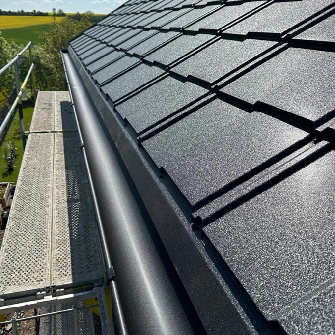 Водосточни системи – метални или пластмасови?Какво да изберем за своя дом