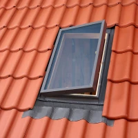 Изход за покрив VELUX VLT 1000 за необитаем таван